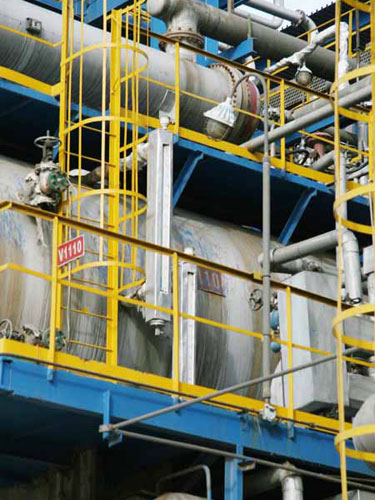 石英玻璃管液位计应用在齐鲁炼油厂